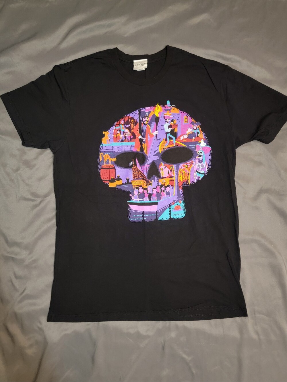 Disney Shag Piratea Of The Carribean Shirt